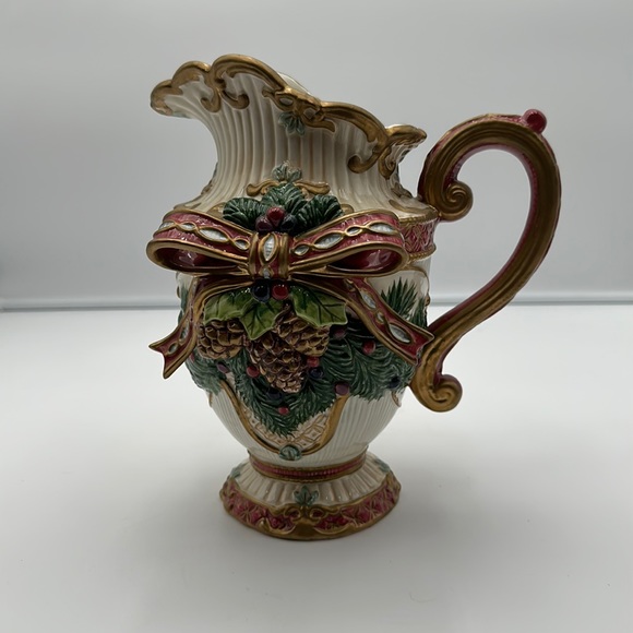 Fitz and Floyd Classic Christmas Pitcher with Bow Holly Berries and Pine Cones - Picture 1 of 16